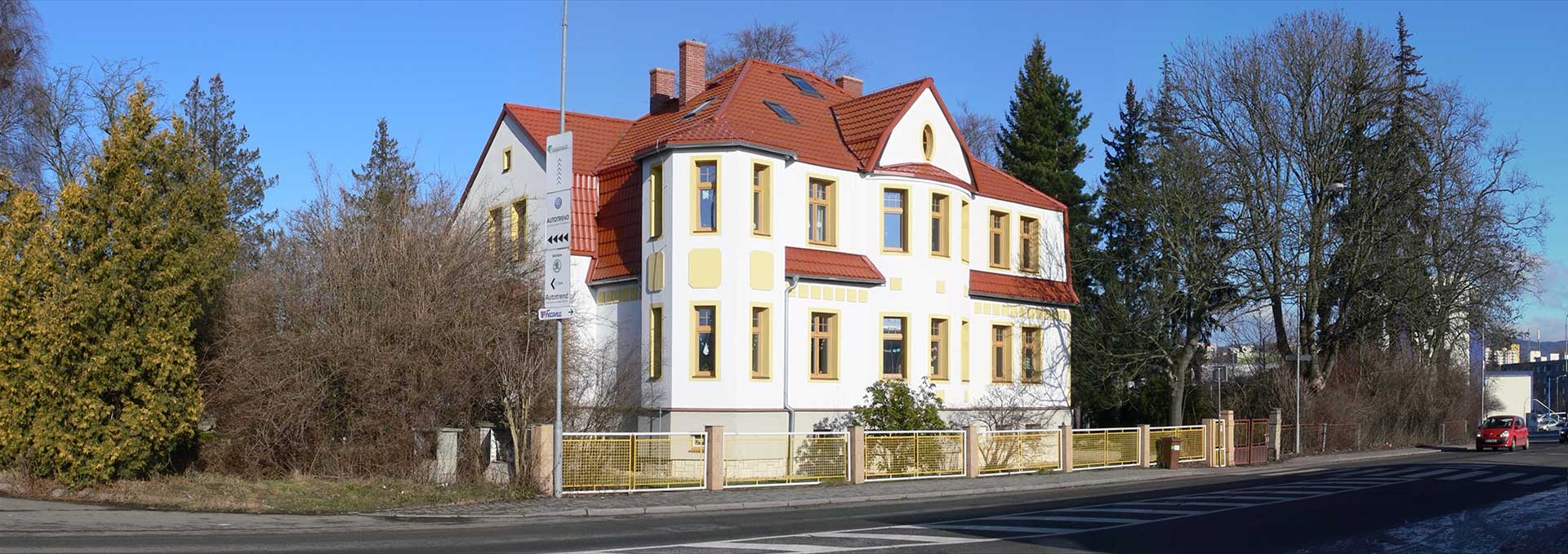 ŚKOLKA PLAMÍNEK A JISKŘIČKA LIBEREC ROCHLICE